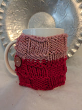 Load image into Gallery viewer, Mug Hug – color: Love-ly – Basketweave style