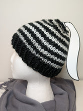 Load image into Gallery viewer, Ponytail Hat