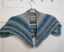 Load image into Gallery viewer, Shawlette