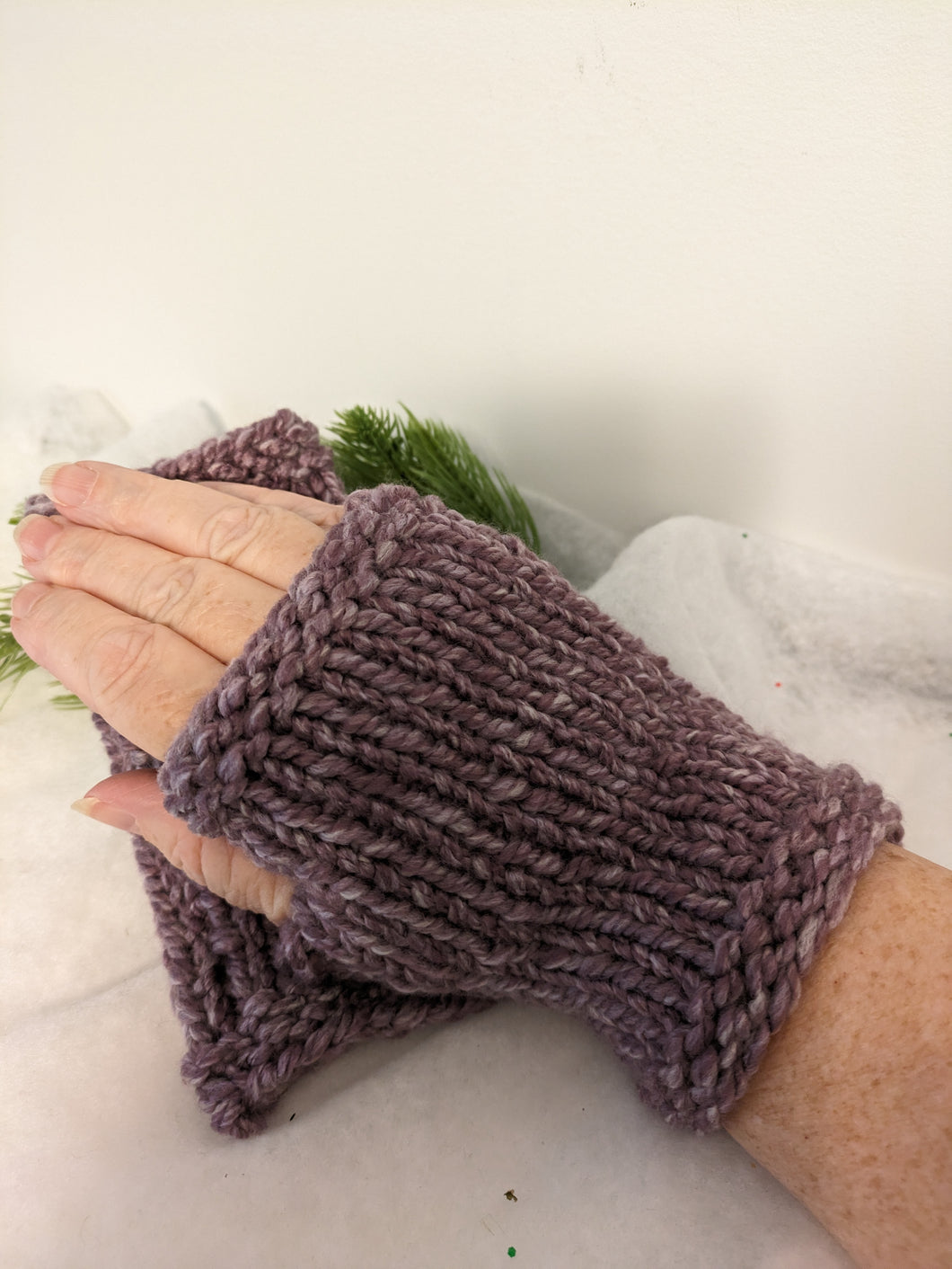 Fingerless Gloves - Heathered French Lilac - size (7