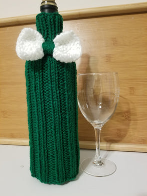 A Party Bottle Cover is a great way to make a gift of wine or spirits extra special. Covers shown on 750 ml bottles but they will stretch to fit a larger bottle with a small amount of the bottle showing at the bottom.  Special orders (team or work colors; shower or wedding gifts) welcome.  Contact Cozy Up via email (CozyUpByClaire@gmail.com) to discuss delivery time.